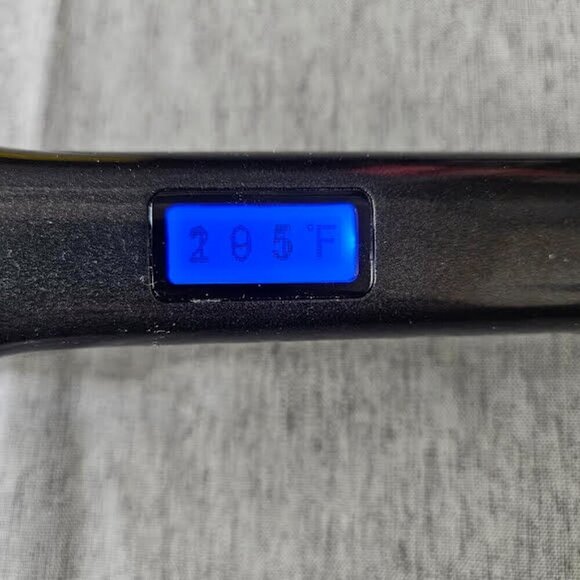 CHI G2 2nd Generation Black 1" Ceramic And Titanium Infused Hairstyling Iron - Picture 8 of 9